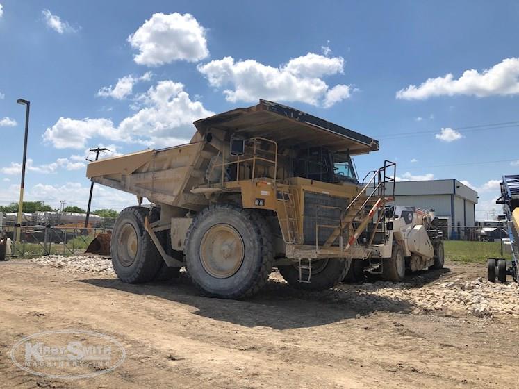 Used Caterpillar Water Truck for Sale
